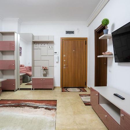 Lake Apartments Solid Мамая Екстериор снимка