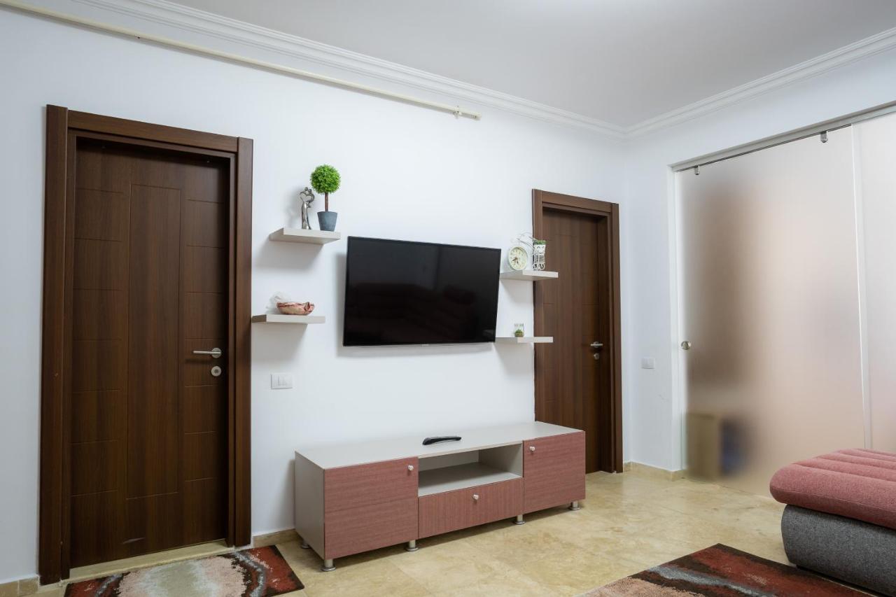 Lake Apartments Solid Мамая Екстериор снимка