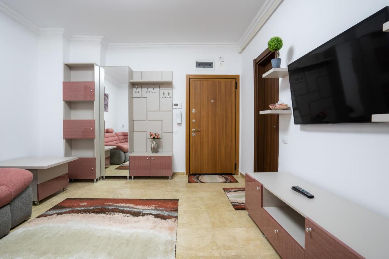 Lake Apartments Solid Мамая Екстериор снимка