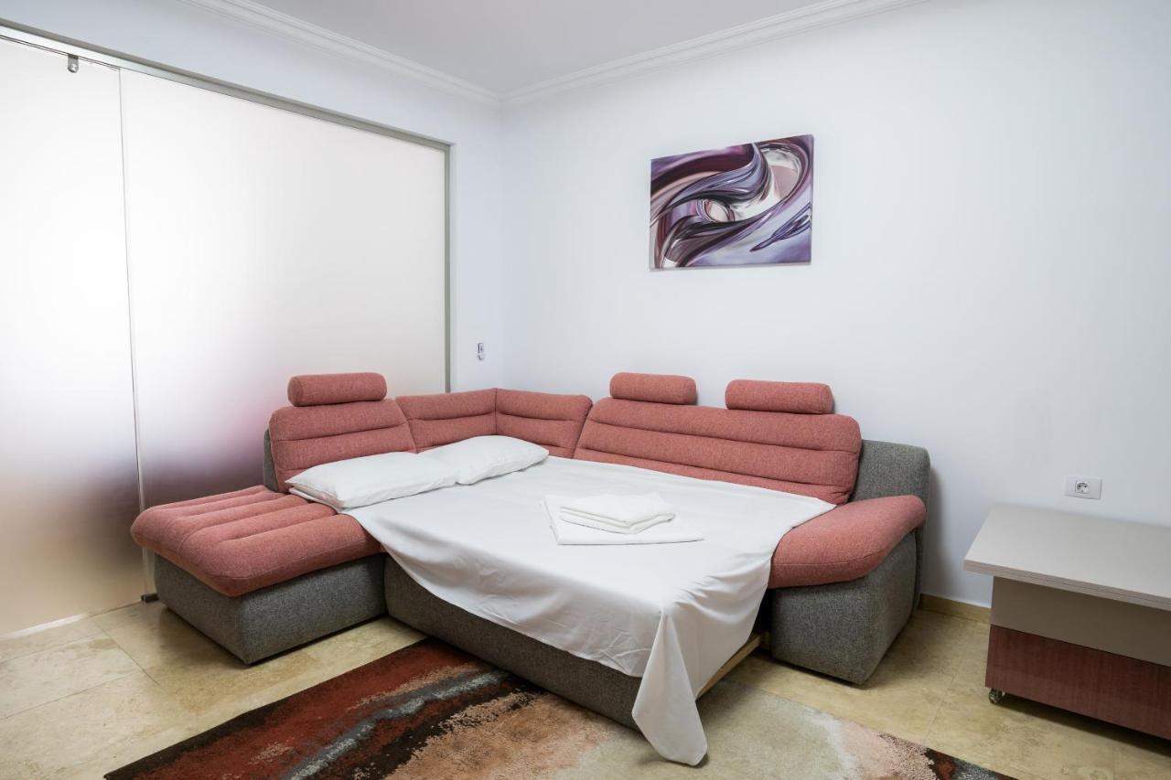 Lake Apartments Solid Мамая Екстериор снимка