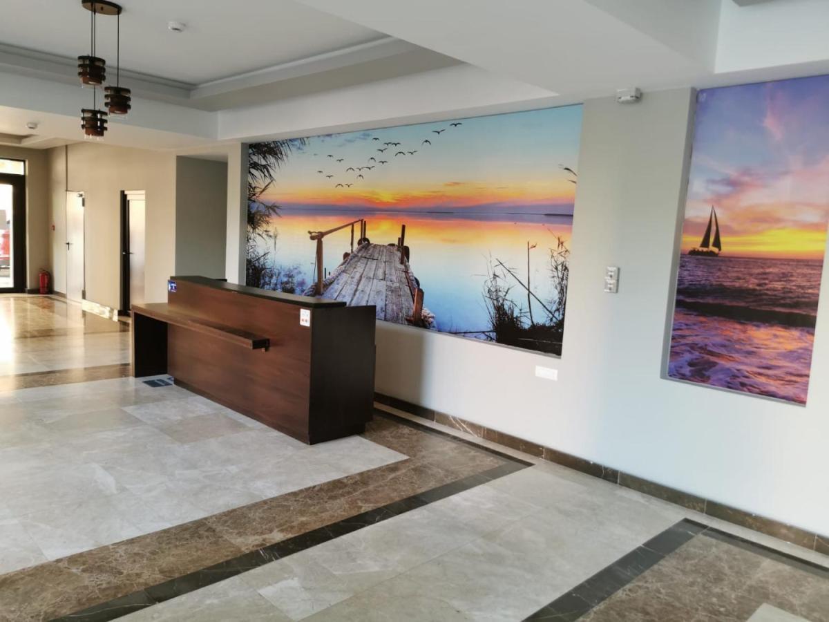Lake Apartments Solid Мамая Екстериор снимка