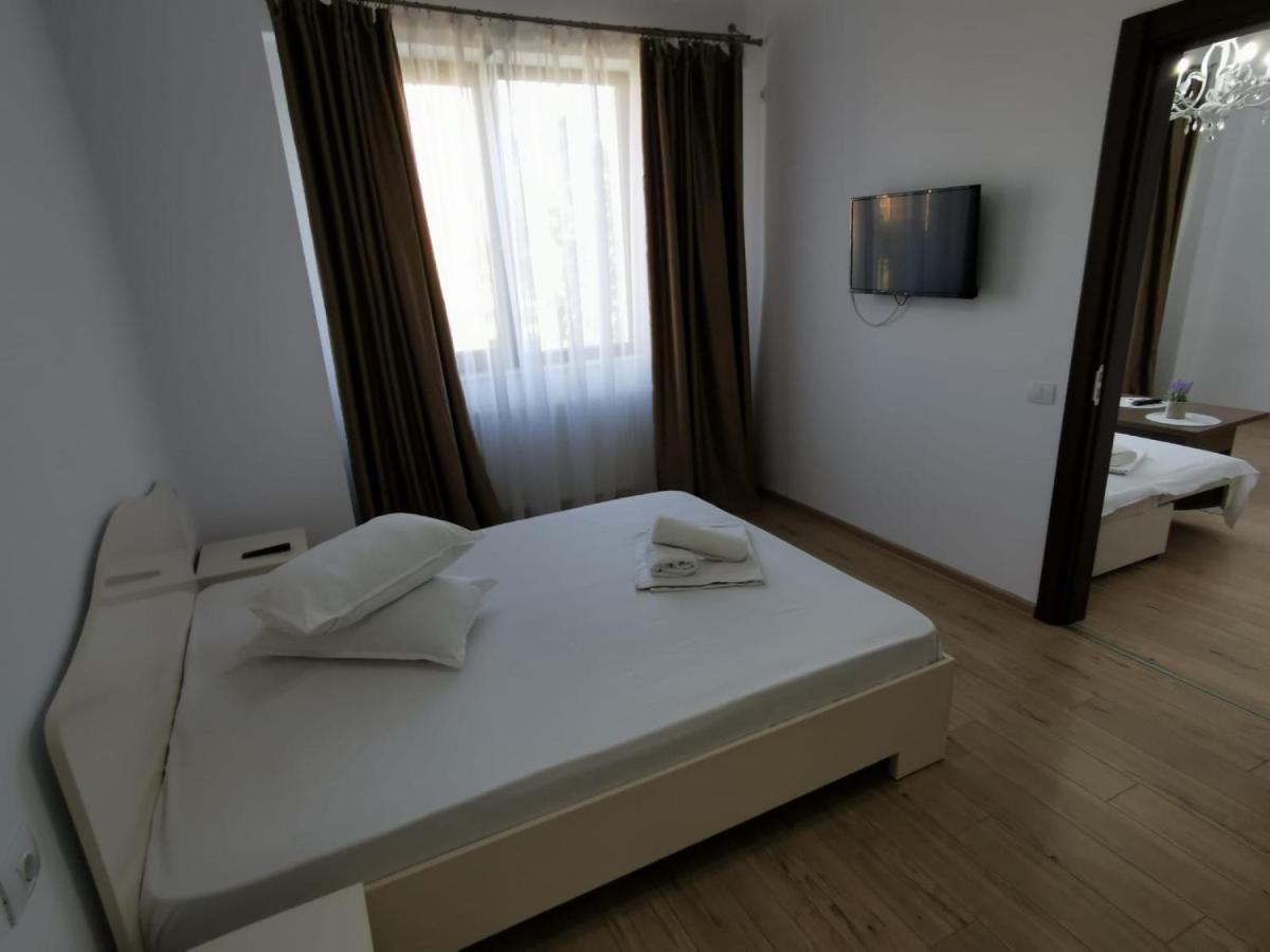 Lake Apartments Solid Мамая Екстериор снимка